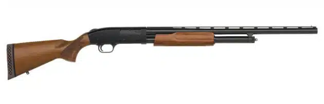 Classic shotgun featuring a sleek metal barrel and elegant wooden stock for optimal performance.