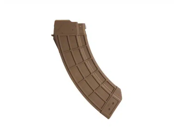 High-capacity curved tan rifle magazine, designed for reliable feeding and tactical efficiency in arid conditions.