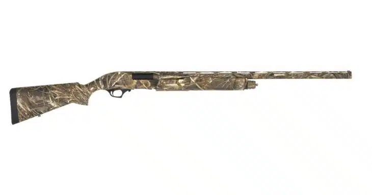 CobraMax 7E913: Durable, camo shotgun designed for precision and stealth in hunting environments.