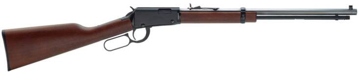 Timeless lever-action rifle with polished barrel and elegant wooden stock for hunting enthusiasts.
