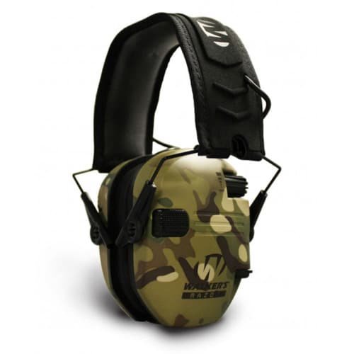 Camouflage electronic earmuffs for shooting and hunting, offering comfort and advanced noise protection.