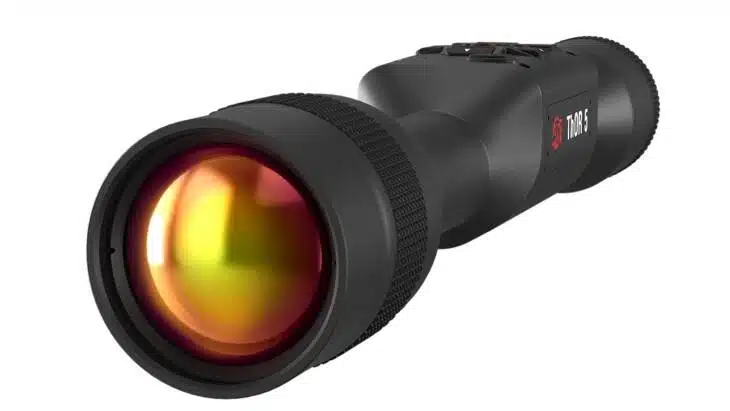 Lightweight thermal imaging scope for enhanced visibility during wildlife observation and tactical operations.