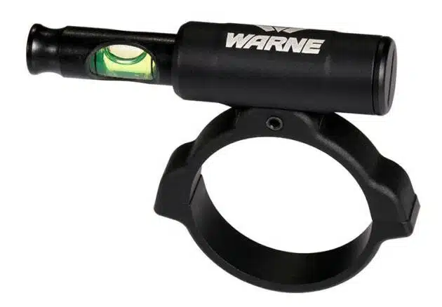 WARNE bubble level ensures precise scope alignment for accurate shooting performance.