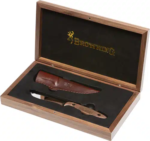 Browning Premium Knife Set in elegant wooden box with ergonomic handle and leather sheath.