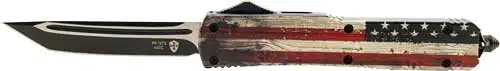 Automatic switchblade knife with American flag design, combining functionality and patriotic flair.