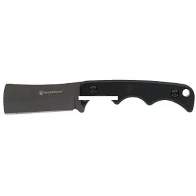Durable utility knife with ergonomic grip, ideal for precision cutting in outdoor and culinary tasks.