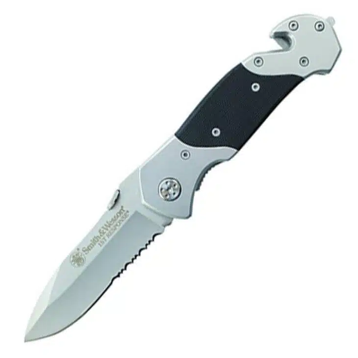 Sleek folding knife with serrated blade, ergonomic handle, and quick one-handed opening. Perfect for outdoor use.